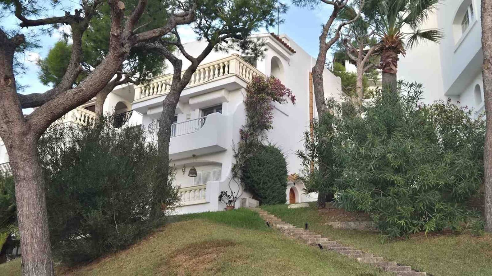 4 bedroom Villa for sale in Costa de la Calma with pool - € 1,200,000 (Ref: 9597294)