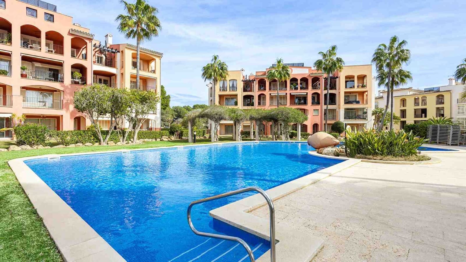 3 soveværelse Penthouse til salg i Santa Ponsa med swimmingpool - € 1.640.000 (Ref: 9610559)