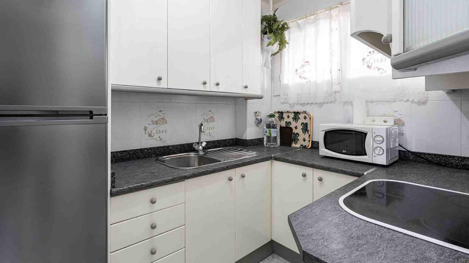 2 bedroom Apartment for sale in Santa Ponsa - € 750,000 (Ref: 9618755)