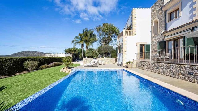 4 bedroom Villa for sale in Cala Vinyes / Cala Vinyas / Cala Viñas, Calvià with pool garage - € 2,300,000 (Ref: 9619793)
