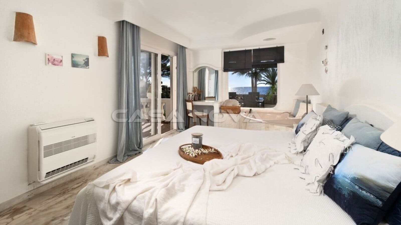 Apartamento de 3 habitaciones en Costa de la Calma en venta con piscina - 1.995.000 € (Ref: 9632845)