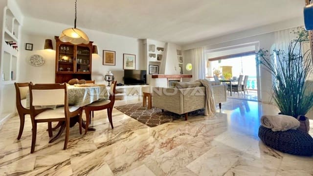 Apartamento de 3 habitaciones en Costa de la Calma, Calvià en venta con piscina - 1.995.000 € (Ref: 9632845)