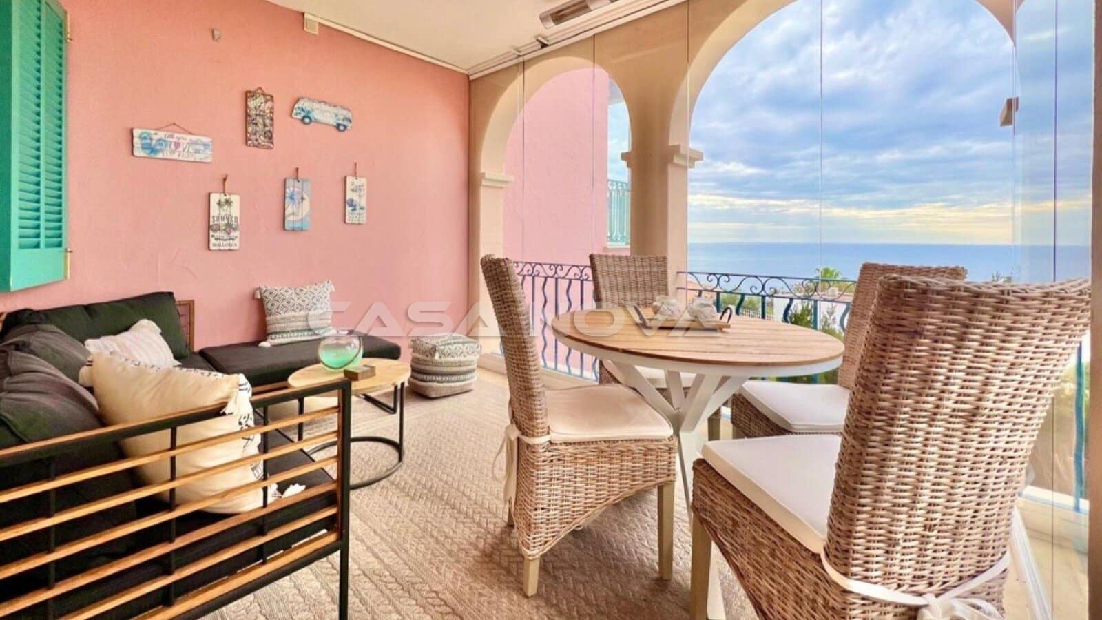 2 soveværelse Lejlighed til salg i Santa Ponsa med swimmingpool - € 1.250.000 (Ref: 9632846)