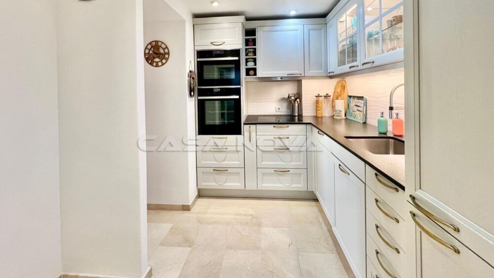 2 soveværelse Lejlighed til salg i Santa Ponsa med swimmingpool - € 1.250.000 (Ref: 9632846)