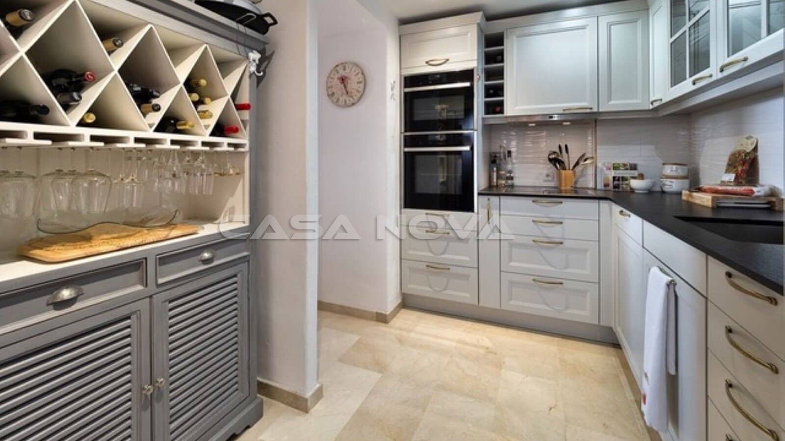 2 soveværelse Lejlighed til salg i Santa Ponsa med swimmingpool - € 1.250.000 (Ref: 9632846)