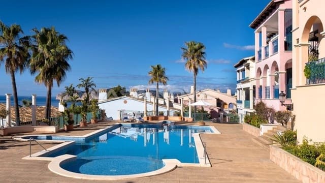 2 soveværelse Lejlighed til salg i Santa Ponsa, Calvià med swimmingpool - € 1.250.000 (Ref: 9632846)