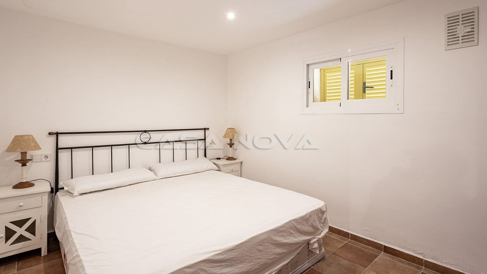 4 sypialnia Willa na sprzedaż w Santa Ponsa z basenem garażem - 995 000 € (Ref: 9650759)