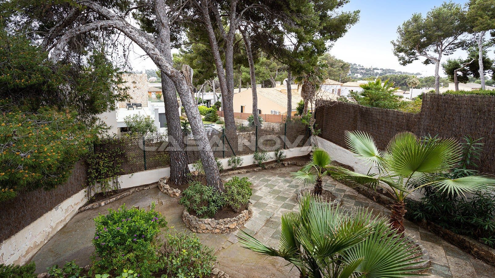 4 sypialnia Willa na sprzedaż w Santa Ponsa z basenem garażem - 995 000 € (Ref: 9650759)