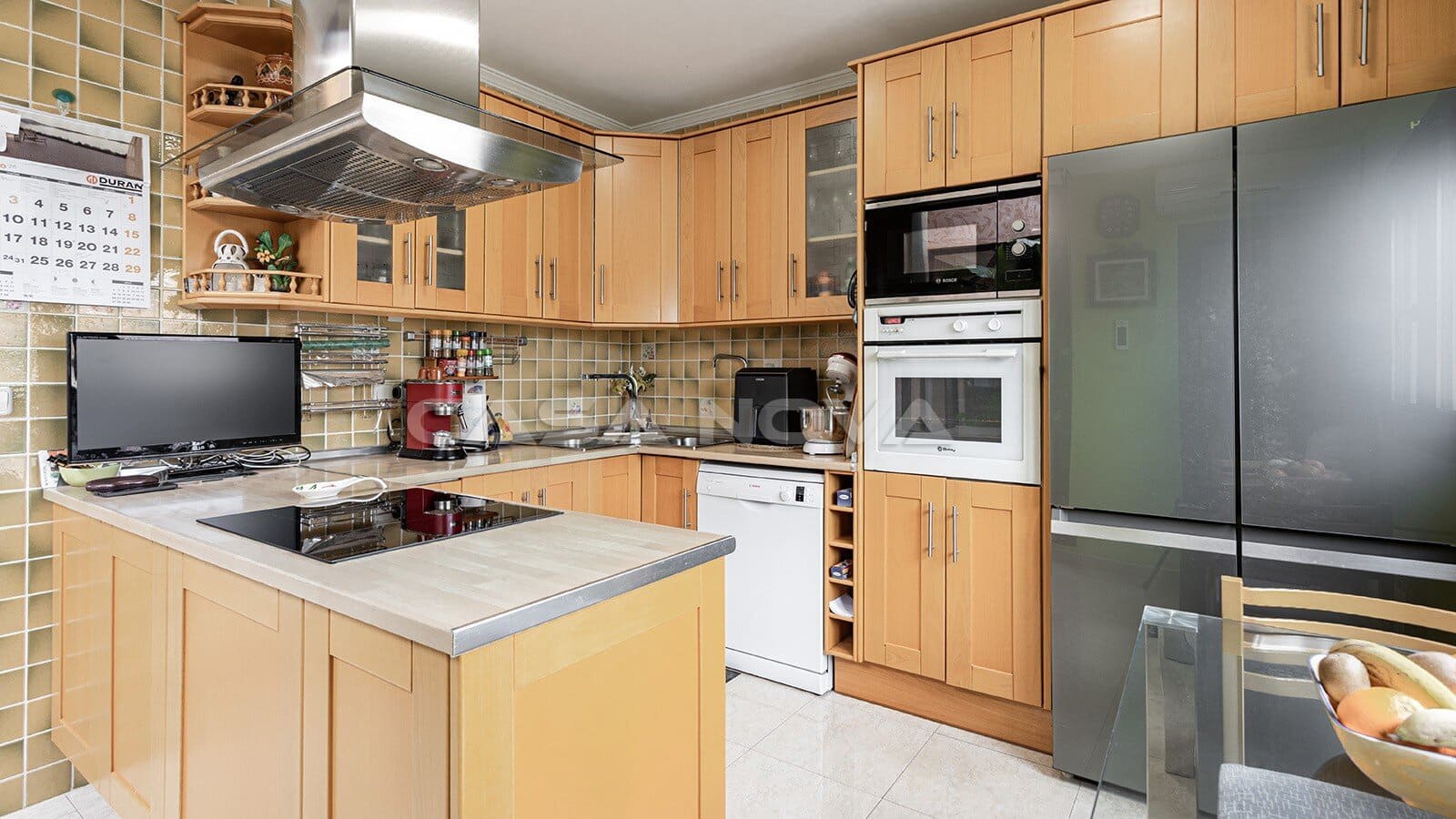 3 makuuhuone Huvila myytävänä paikassa El Toro / Port Adriano mukana uima-altaan 
autotalli - 1 290 000 € (Ref: 9687441)