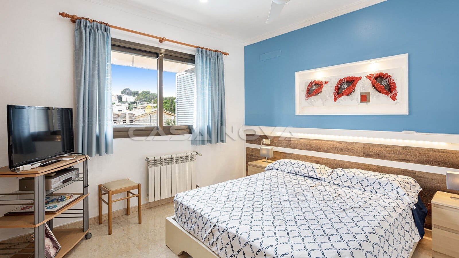 3 makuuhuone Huvila myytävänä paikassa El Toro / Port Adriano mukana uima-altaan 
autotalli - 1 290 000 € (Ref: 9687441)