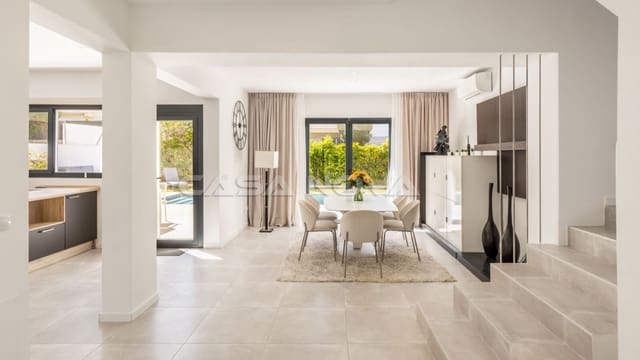 Chalet de 3 habitaciones en Santa Ponsa, Calvià en venta con piscina garaje - 2.350.000 € (Ref: 9700132)