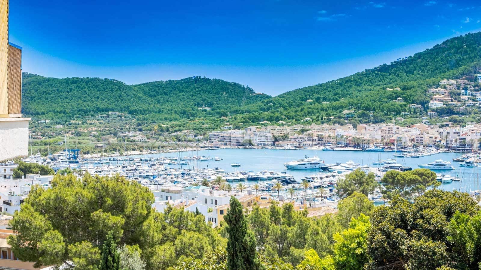 3 bedroom Apartment for sale in Puerto de Andratx with pool - € 1,998,000 (Ref: 9726181)