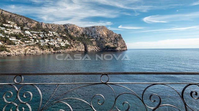 3 soveværelse Lejlighed til salg i Puerto de Andratx, Andratx med swimmingpool - € 1.998.000 (Ref: 9726181)