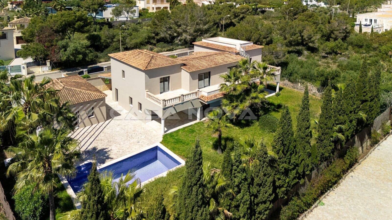 5 bedroom Villa for sale in Sol de Mallorca with pool - € 2,700,000 (Ref: 9779115)