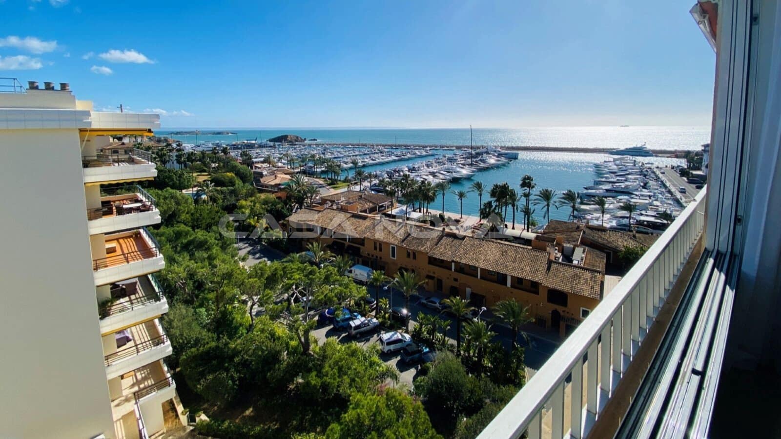 1 quarto Penthouse para venda em Portals Nous com piscina - 695 000 € (Ref: 9793709)