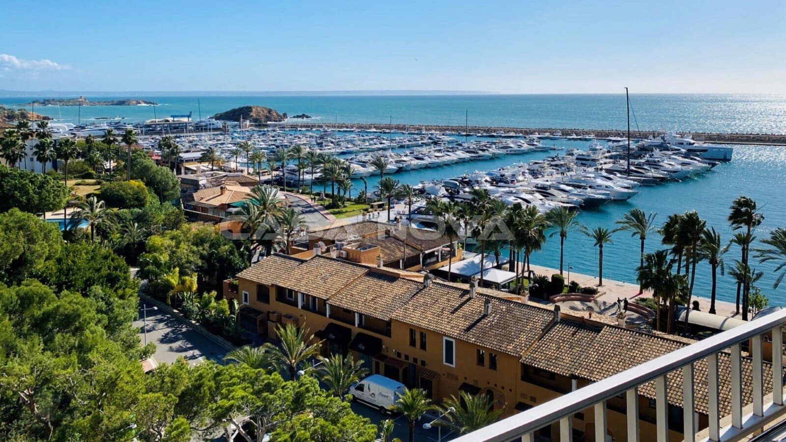 1 quarto Penthouse para venda em Portals Nous com piscina - 695 000 € (Ref: 9793709)