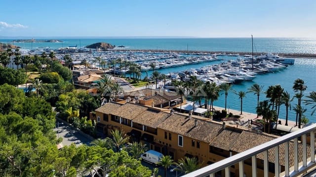 1 quarto Penthouse para venda em Portals Nous, Calvià com piscina - 695 000 € (Ref: 9793709)