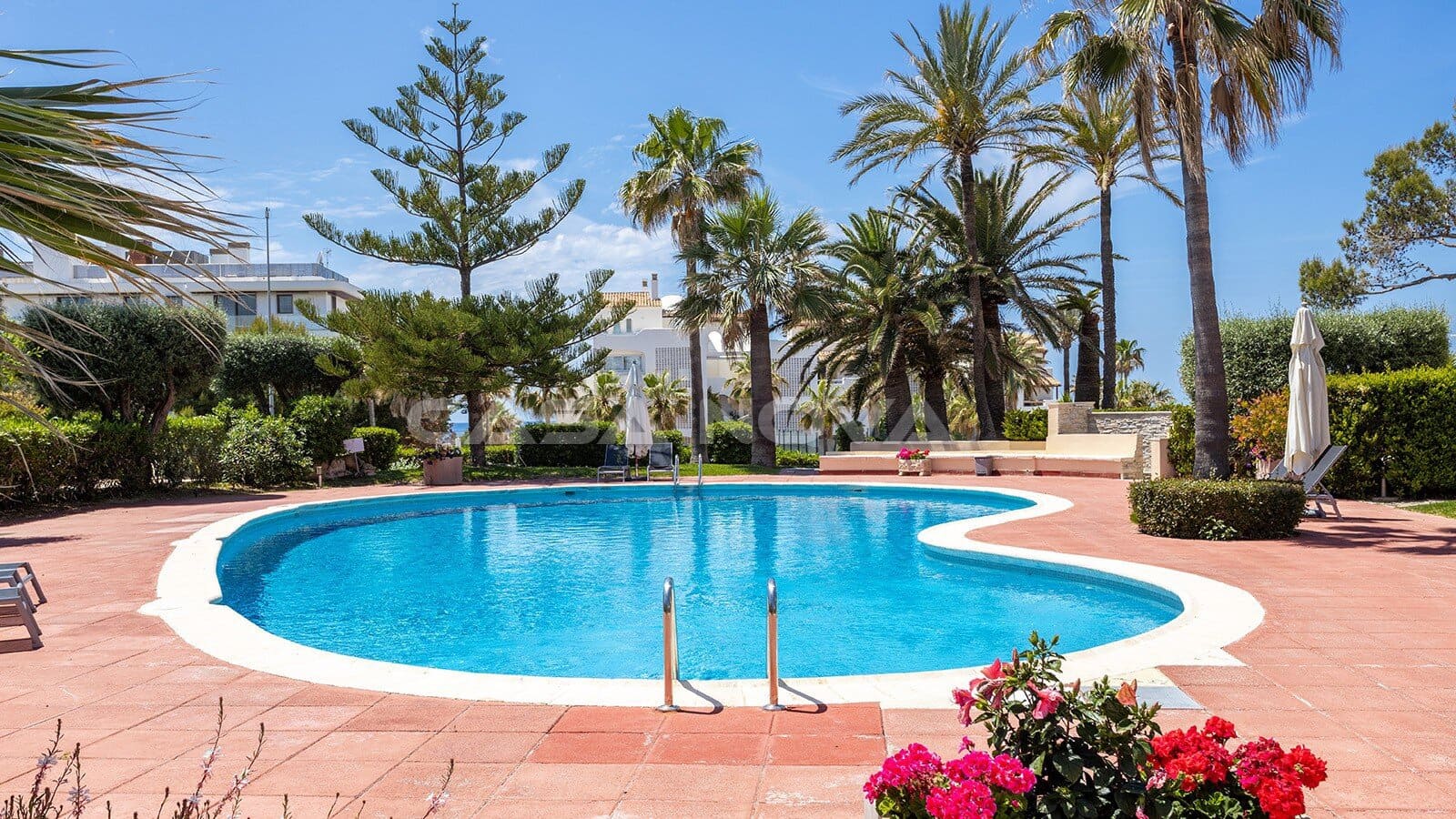 3 quarto Apartamento para venda em Santa Ponsa com piscina - 1 295 000 € (Ref: 9821719)