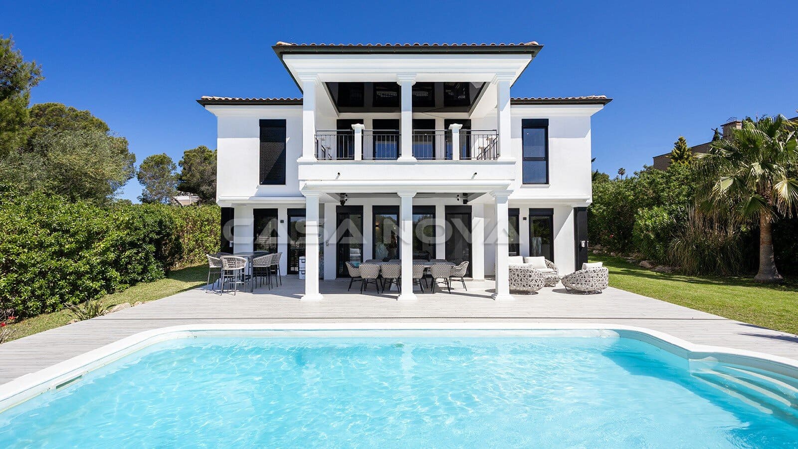 4 bedroom Villa for sale in Santa Ponsa with pool garage - € 2,990,000 (Ref: 9838704)