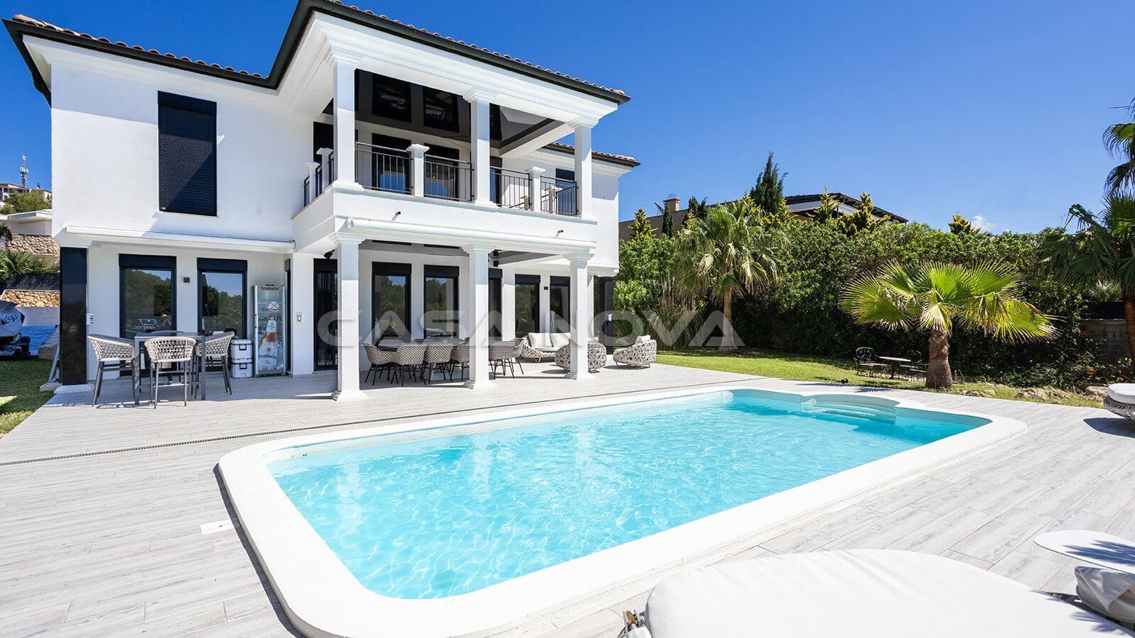 4 bedroom Villa for sale in Santa Ponsa with pool garage - € 2,990,000 (Ref: 9838704)