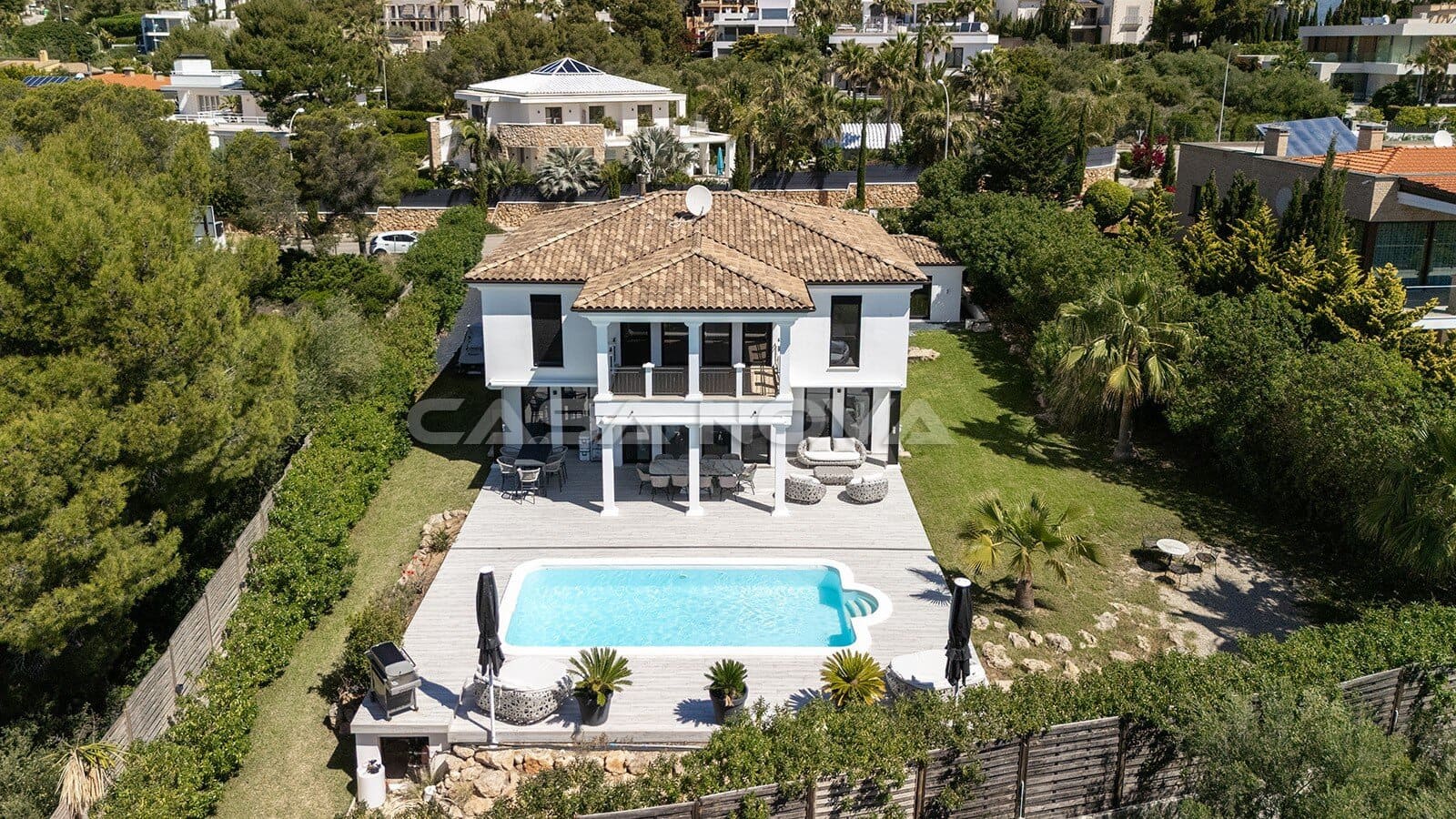 4 bedroom Villa for sale in Santa Ponsa with pool garage - € 2,990,000 (Ref: 9838704)