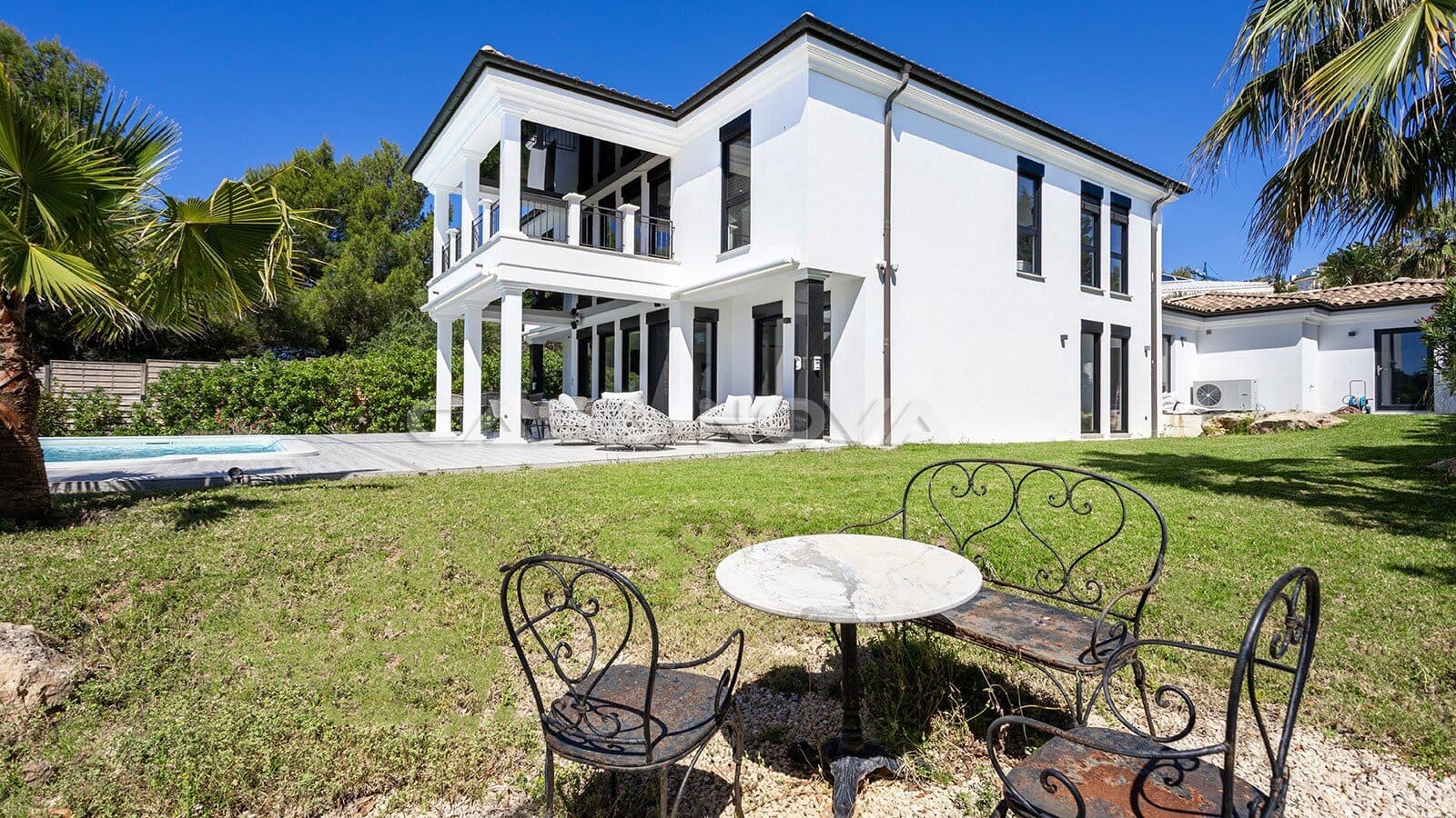 4 bedroom Villa for sale in Santa Ponsa with pool garage - € 2,990,000 (Ref: 9838704)