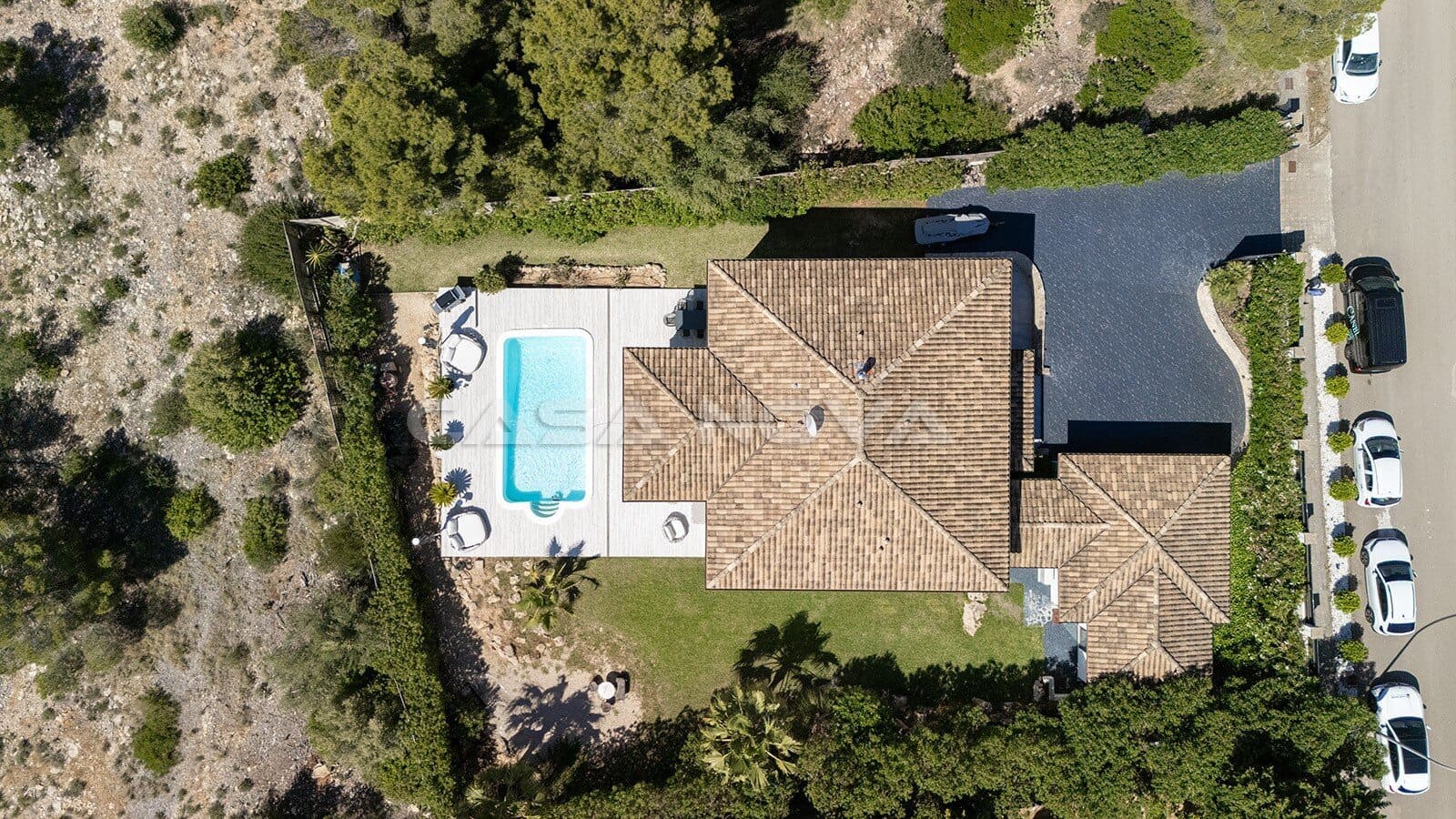 4 bedroom Villa for sale in Santa Ponsa with pool garage - € 2,990,000 (Ref: 9838704)