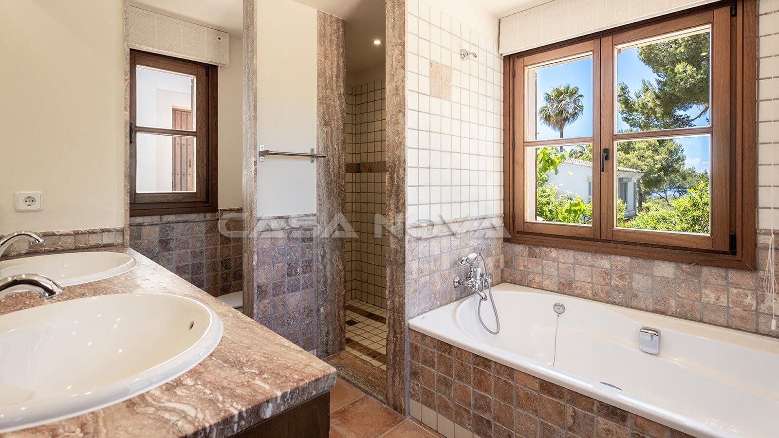 4 bedroom Villa for sale in Santa Ponsa with pool - € 2,990,000 (Ref: 9850542)