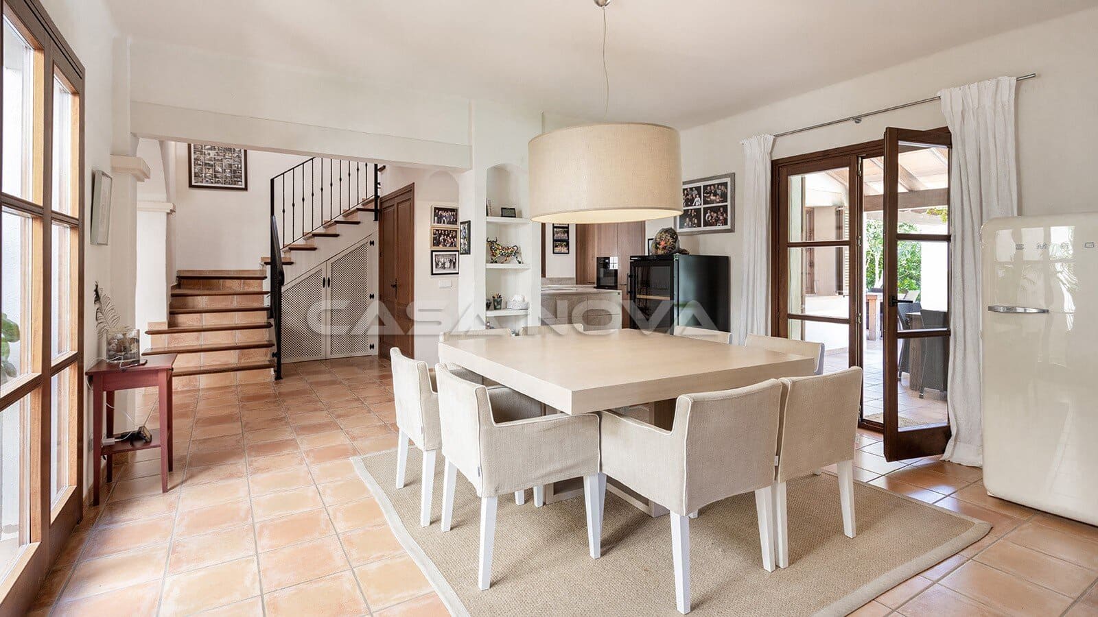 4 bedroom Villa for sale in Santa Ponsa with pool - € 2,990,000 (Ref: 9850542)