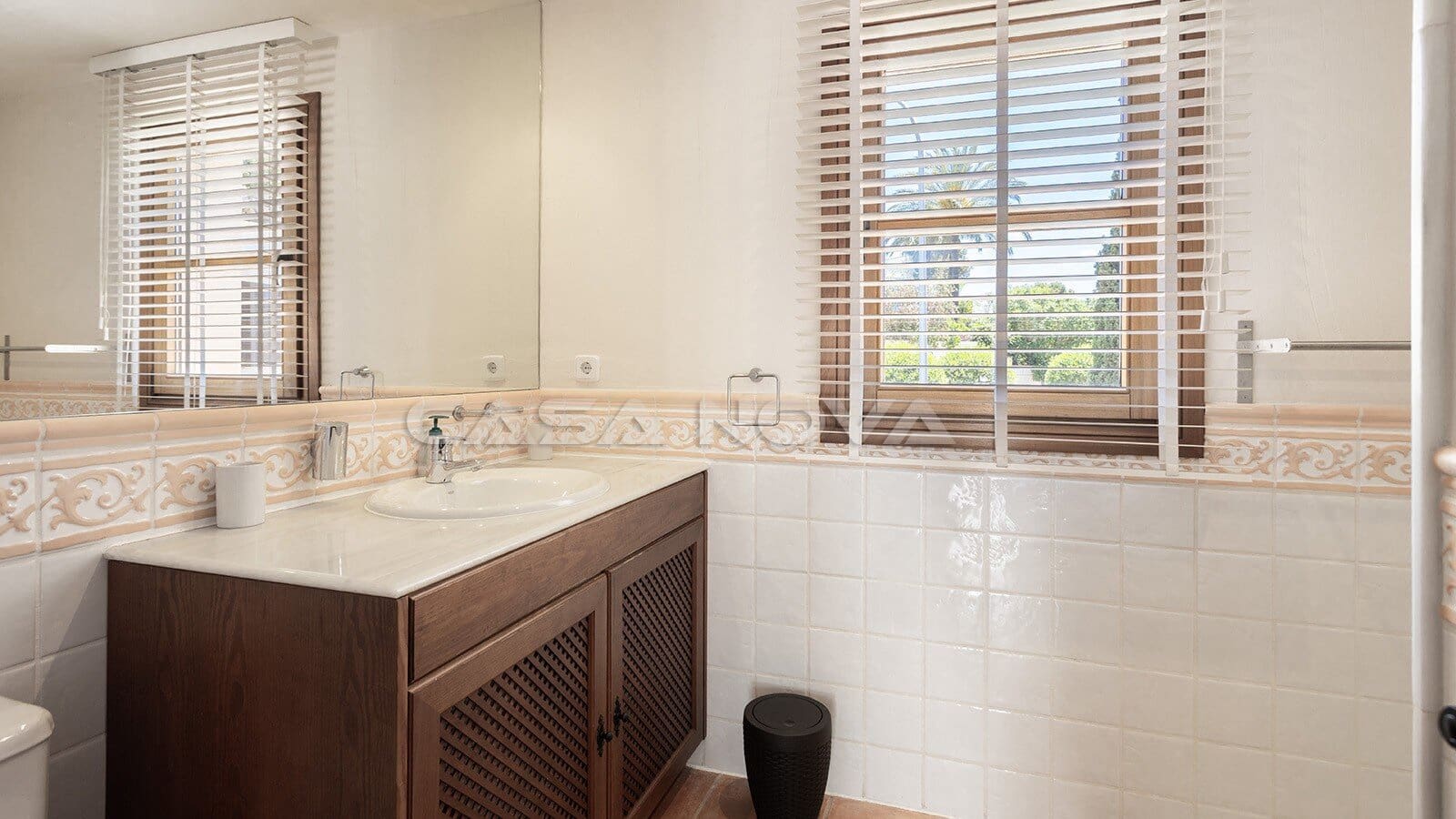 4 bedroom Villa for sale in Santa Ponsa with pool - € 2,990,000 (Ref: 9850542)