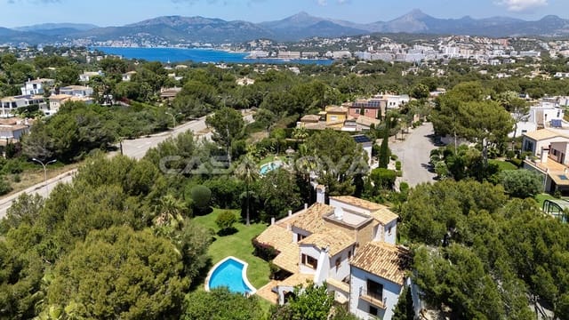 4 soveværelse Villa til salg i Santa Ponsa, Calvià med swimmingpool - € 2.990.000 (Ref: 9850542)