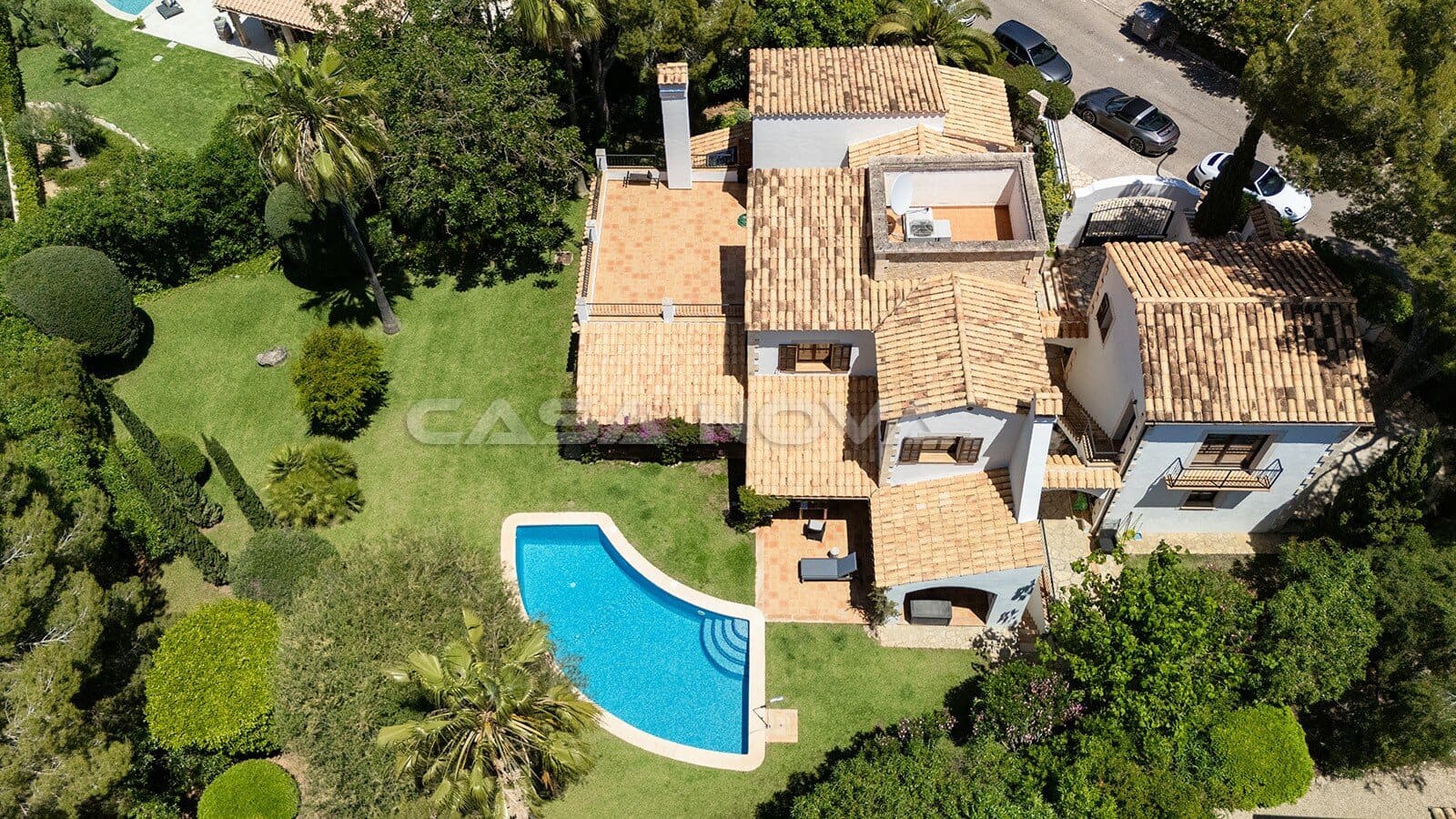 4 bedroom Villa for sale in Santa Ponsa with pool - € 2,990,000 (Ref: 9850542)