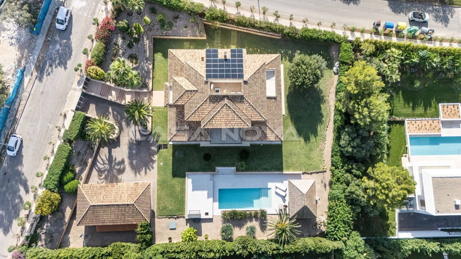 4 bedroom Villa for sale in Santa Ponsa with pool - € 4,750,000 (Ref: 9854651)