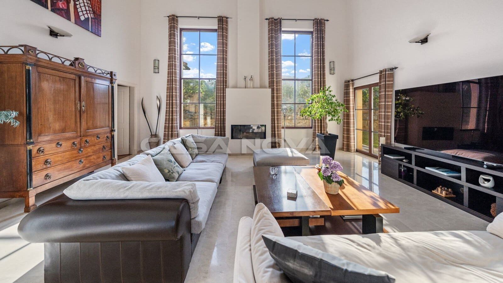 4 bedroom Villa for sale in Santa Ponsa with pool - € 4,750,000 (Ref: 9854651)