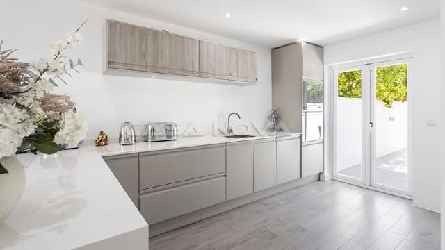 3 soverom Penthouse til salgs i Portals Nous, Calvià med garasje - € 850 000 (Ref: 9854652)
