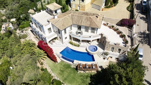 5 Zimmer Villa zu verkaufen in Andratx mit Pool Garage - 6.950.000 € (Ref: 9872571)