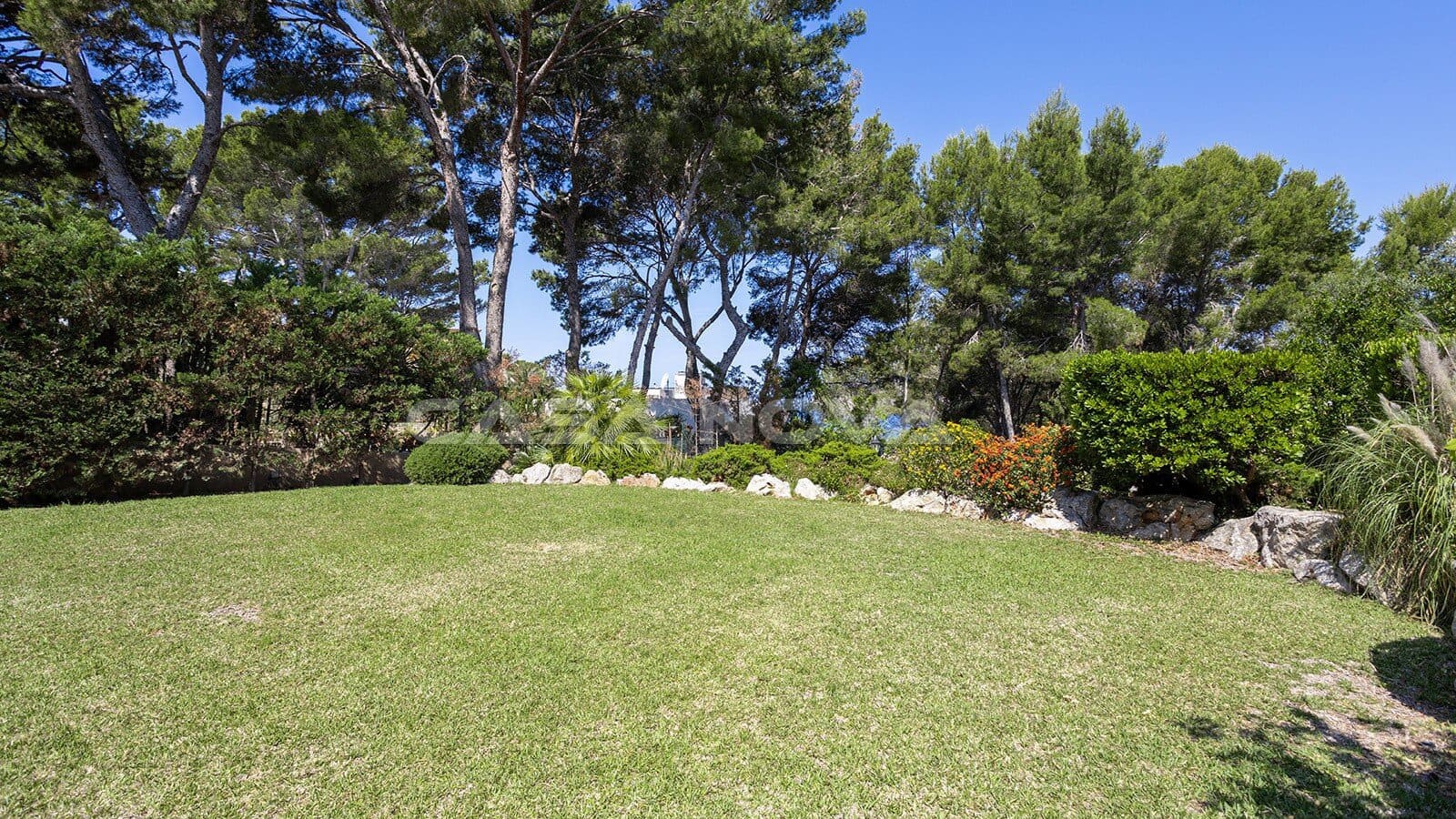 3 soverom Villa til salgs i Santa Ponsa med svømmebasseng garasje - € 2 550 000 (Ref: 9880261)