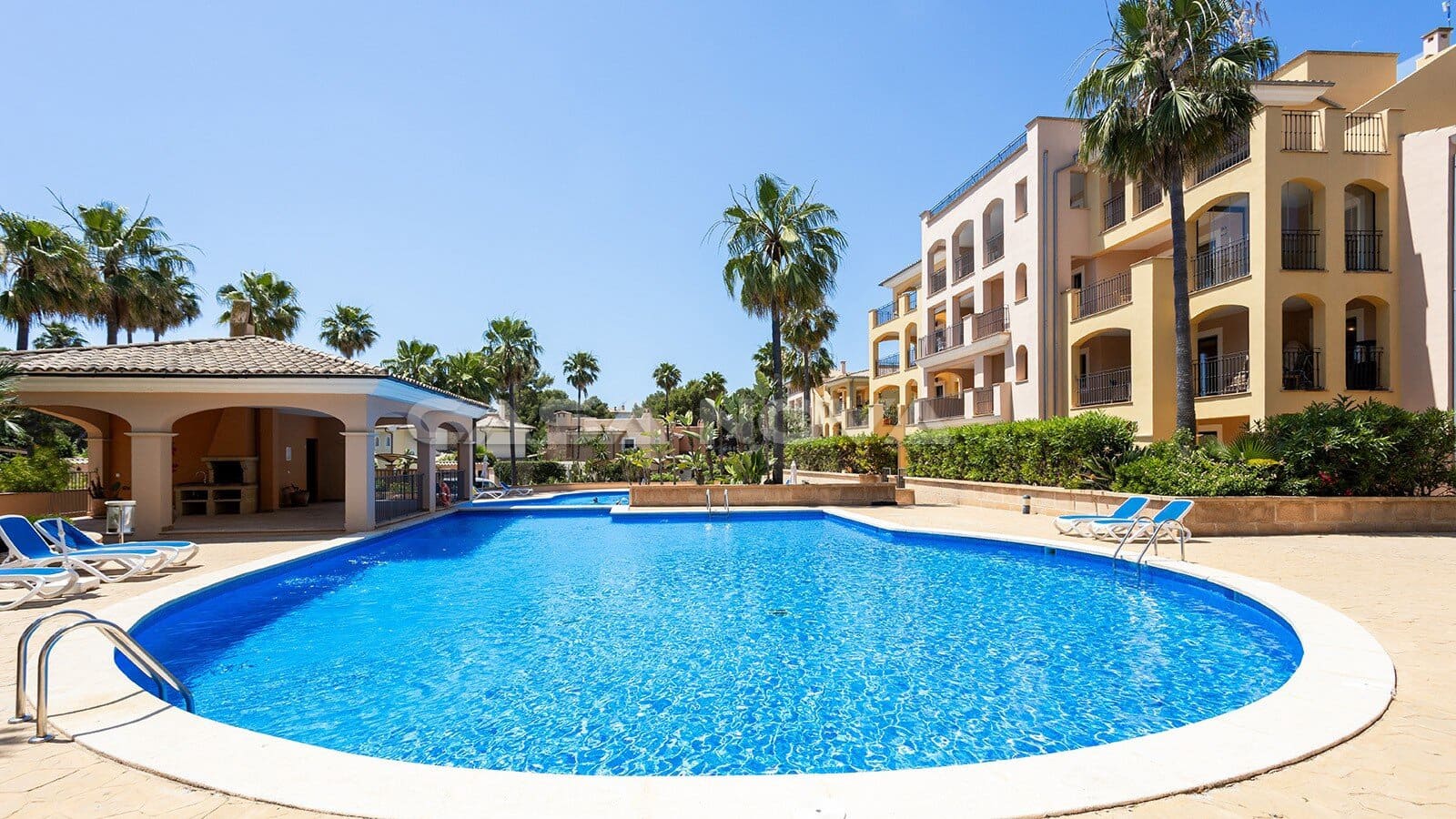 3 slaapkamer Appartement te koop in Santa Ponsa met zwembad - € 980.000 (Ref: 9894970)