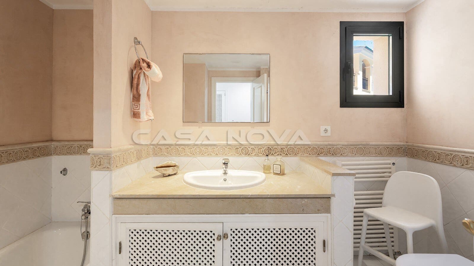 3 slaapkamer Appartement te koop in Santa Ponsa met zwembad - € 980.000 (Ref: 9894970)