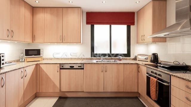 3 slaapkamer Appartement te koop in Santa Ponsa, Calvià met zwembad - € 980.000 (Ref: 9894970)