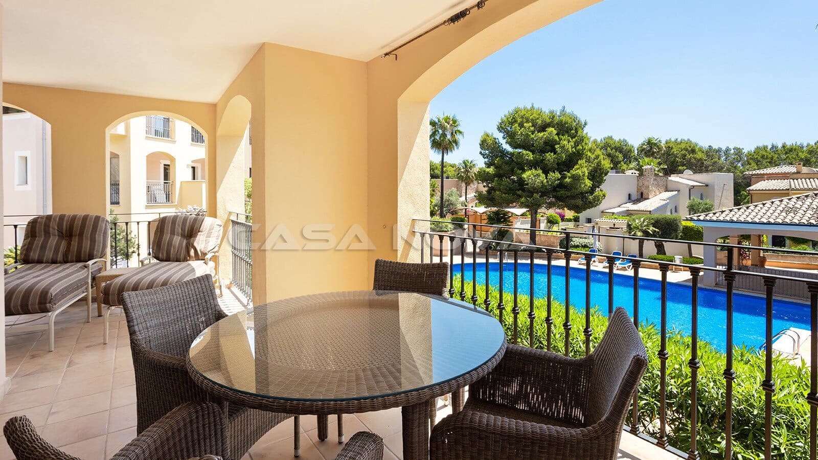 3 slaapkamer Appartement te koop in Santa Ponsa met zwembad - € 980.000 (Ref: 9894970)