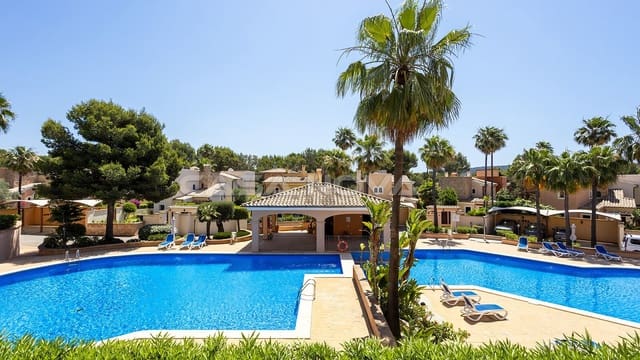 3 slaapkamer Appartement te koop in Santa Ponsa, Calvià met zwembad - € 980.000 (Ref: 9894970)