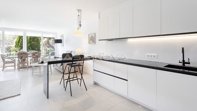 3 chambre Appartement à vendre à Santa Ponsa, Calvià avec piscine - 675 000 € (Ref: 9915048)