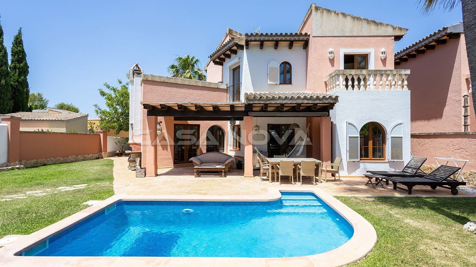 3 bedroom Villa for sale in Santa Ponsa with pool - € 1,250,000 (Ref: 9921538)