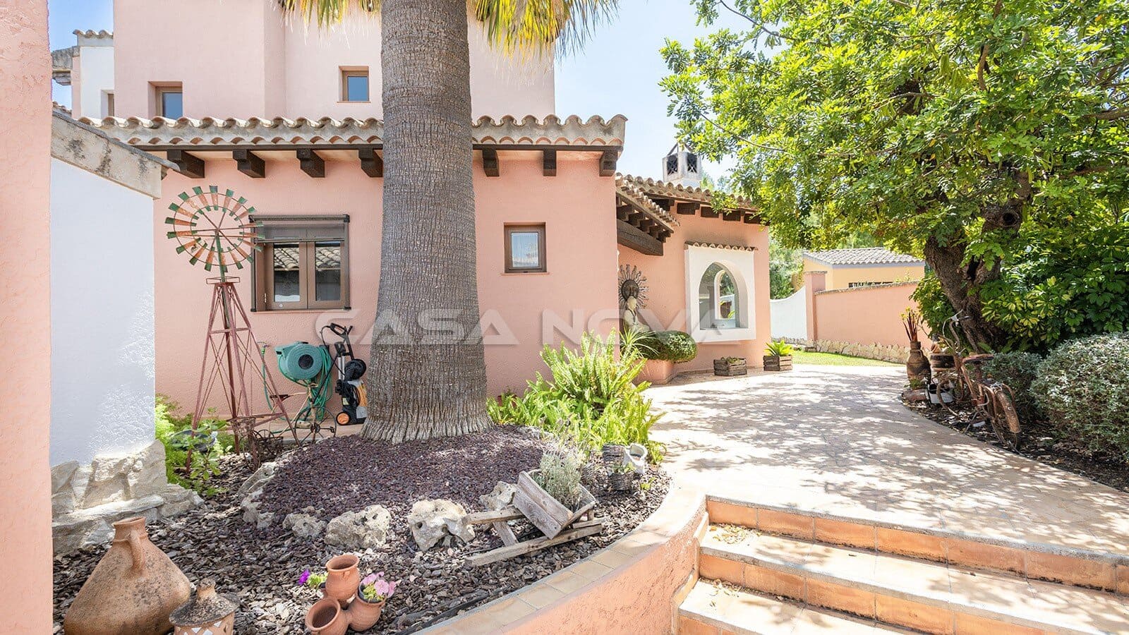 3 bedroom Villa for sale in Santa Ponsa with pool - € 1,250,000 (Ref: 9921538)