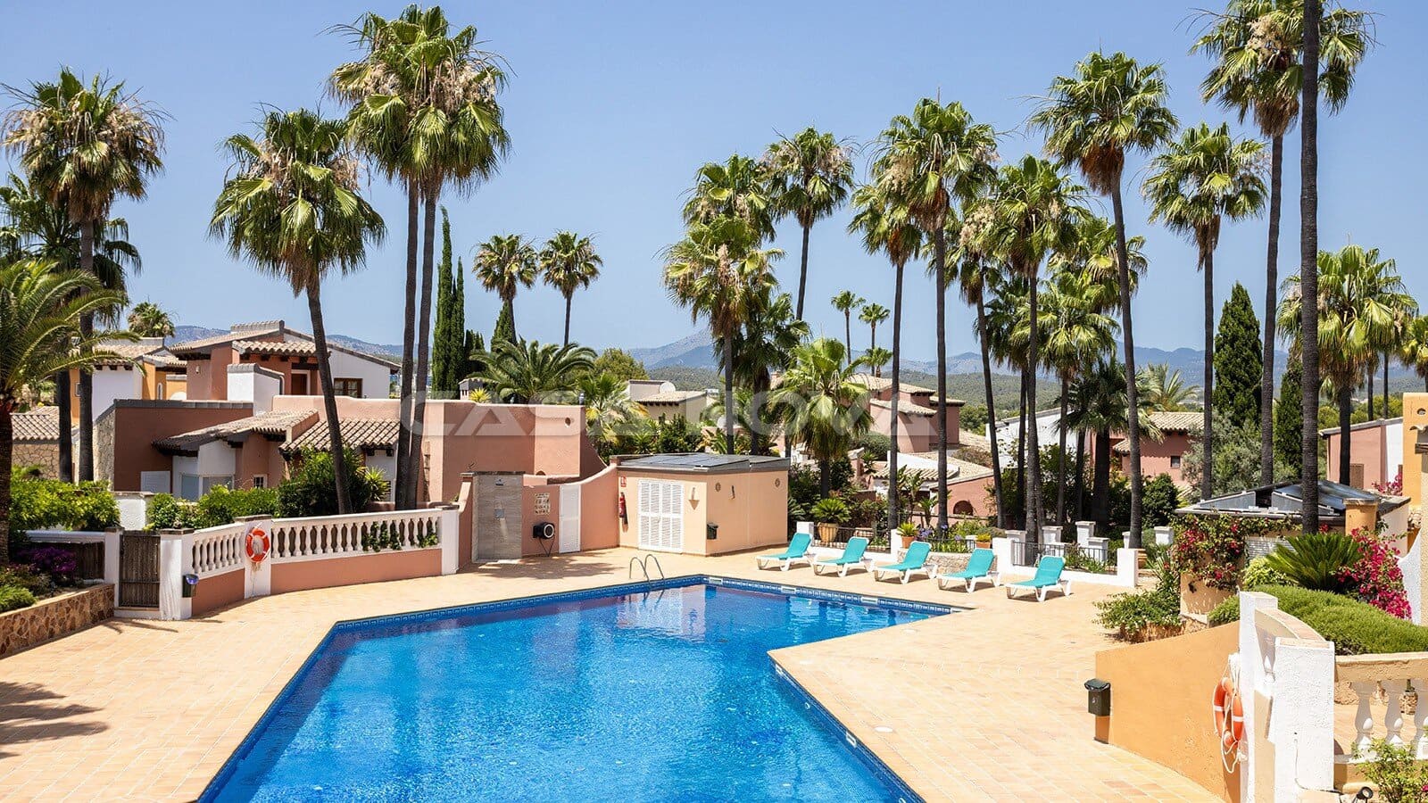 3 bedroom Villa for sale in Santa Ponsa with pool - € 1,250,000 (Ref: 9921538)