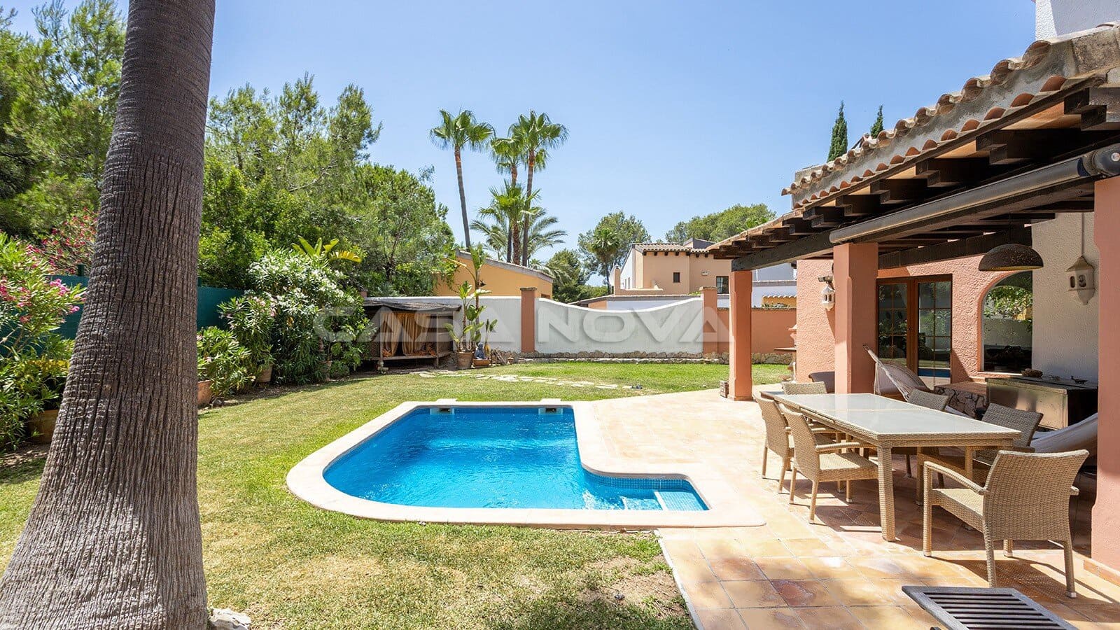 3 bedroom Villa for sale in Santa Ponsa with pool - € 1,250,000 (Ref: 9921538)