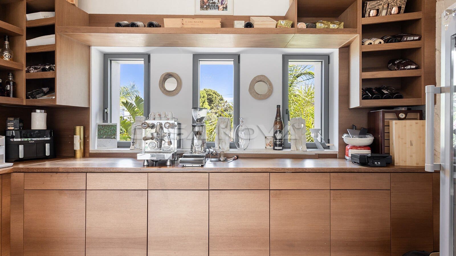 4 bedroom Villa for sale in Santa Ponsa with pool - € 4,750,000 (Ref: 9935077)