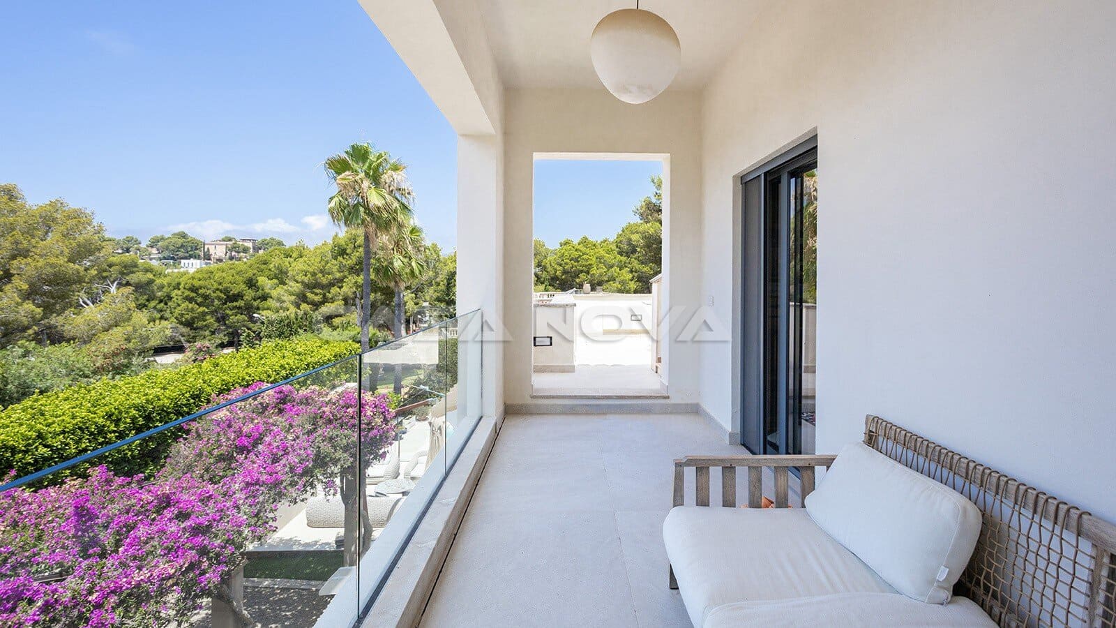 4 bedroom Villa for sale in Santa Ponsa with pool - € 4,750,000 (Ref: 9935077)