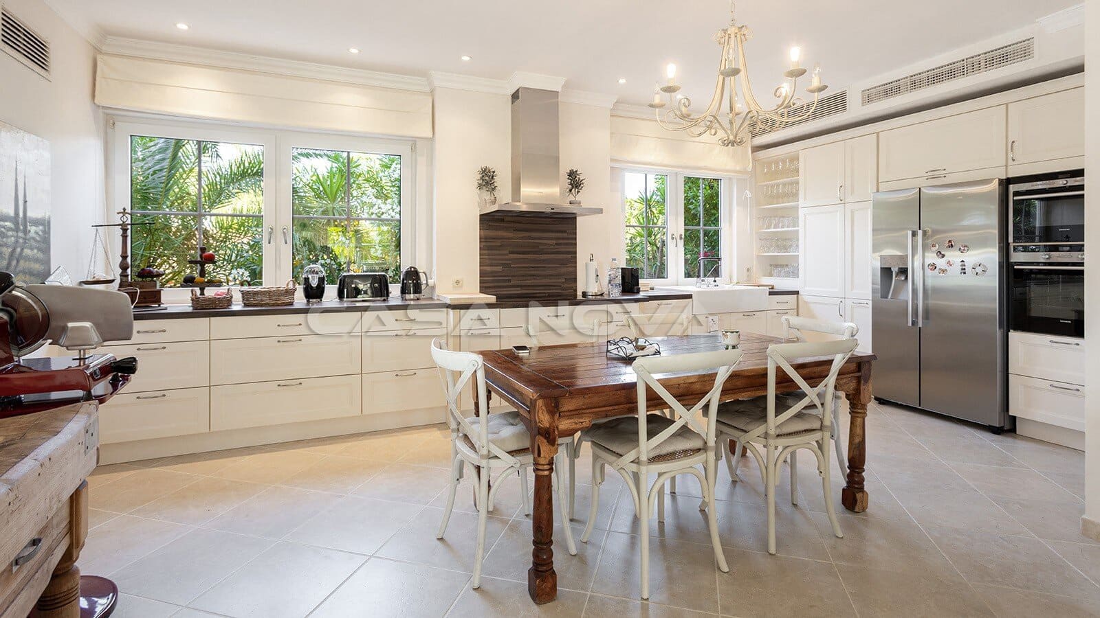 7 chambre Villa/Maison à vendre à Costa de la Calma avec piscine garage - 3 995 000 € (Ref: 9937033)